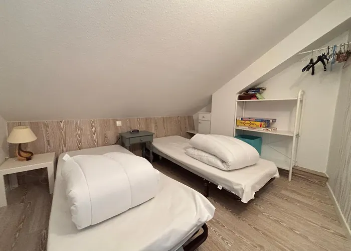 Duplex 4 Pers, A 150m De La Avec Garage Prive - Fr-1-197-574 *